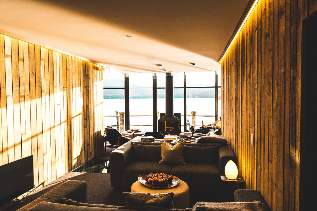 Montpellier II: Elevated Mountain Living with a Minimalist Twist