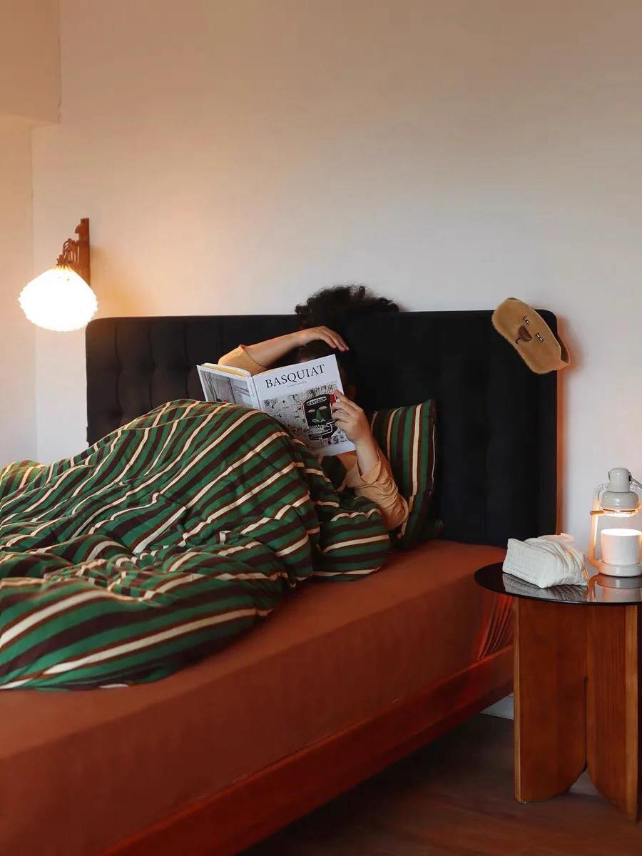 Retro Jersey Knit Stripe Queen Duvet Cover Set with Pillowcases