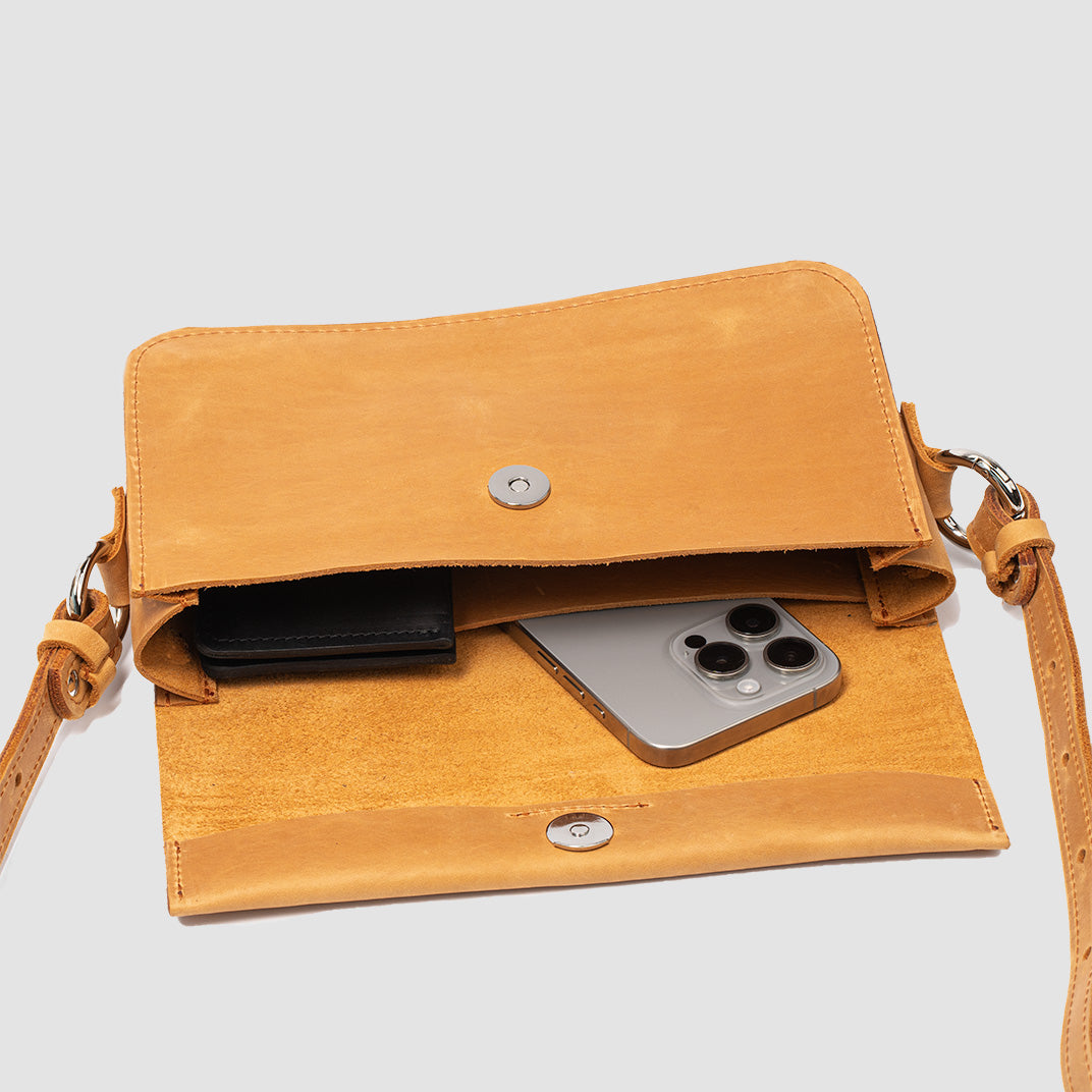 Minimal Leather Shoulder Bag (Orange)